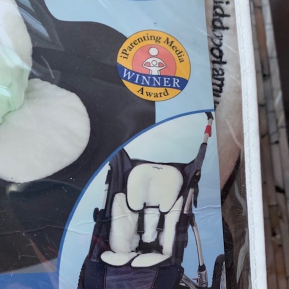 NIB BABY SNUZZLER BY KIDDOPOTAMUS - Picture 5 of 5